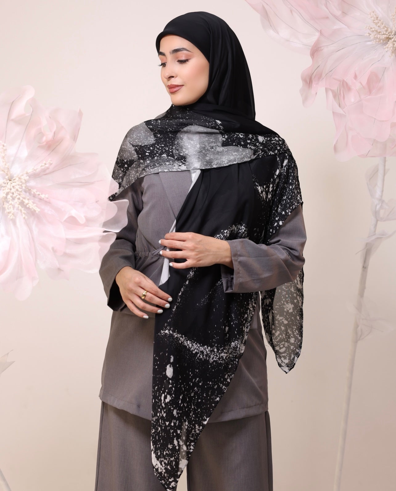 Sakura Silk in Royal Black