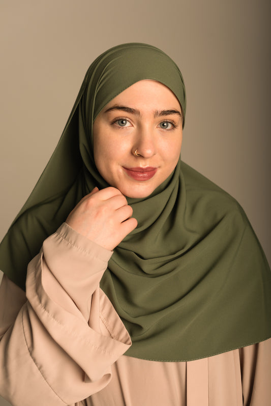 Premium Shawl in Jungle Green