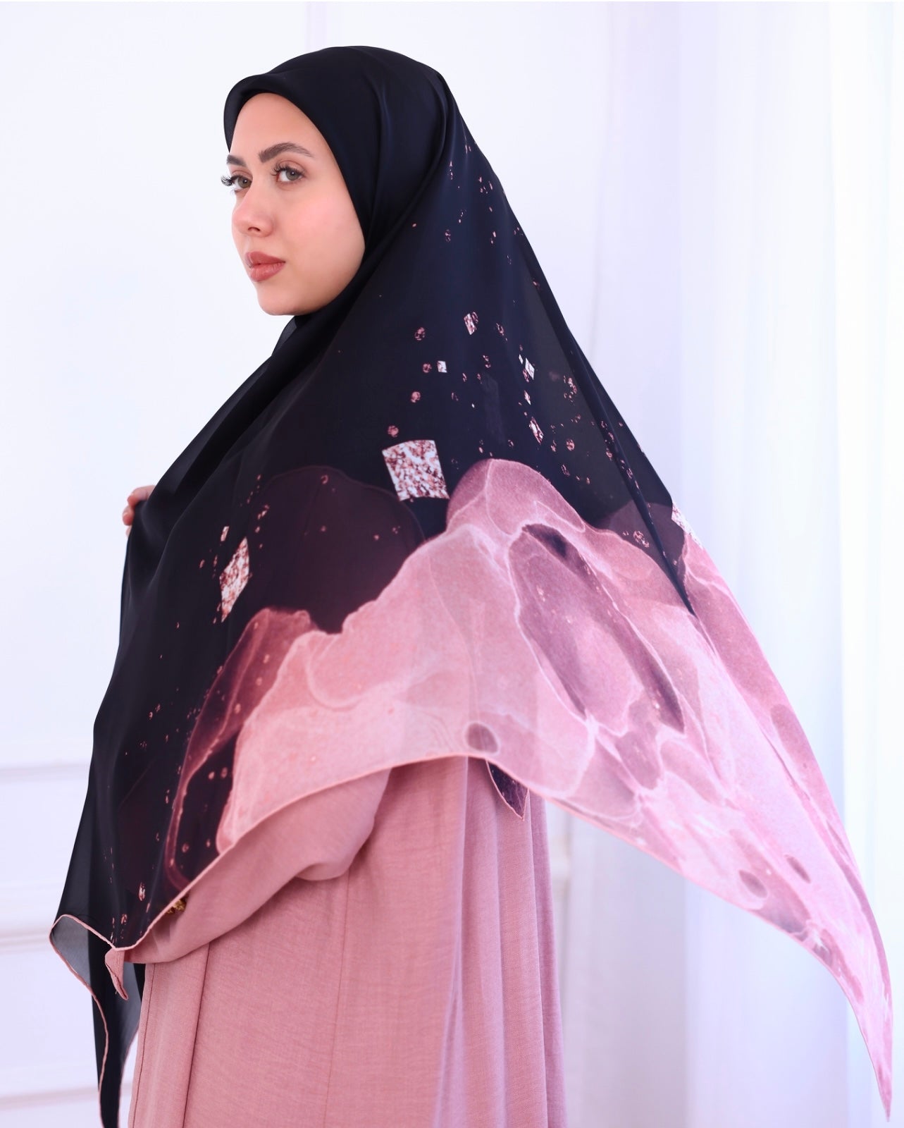 Rose Noir Silk