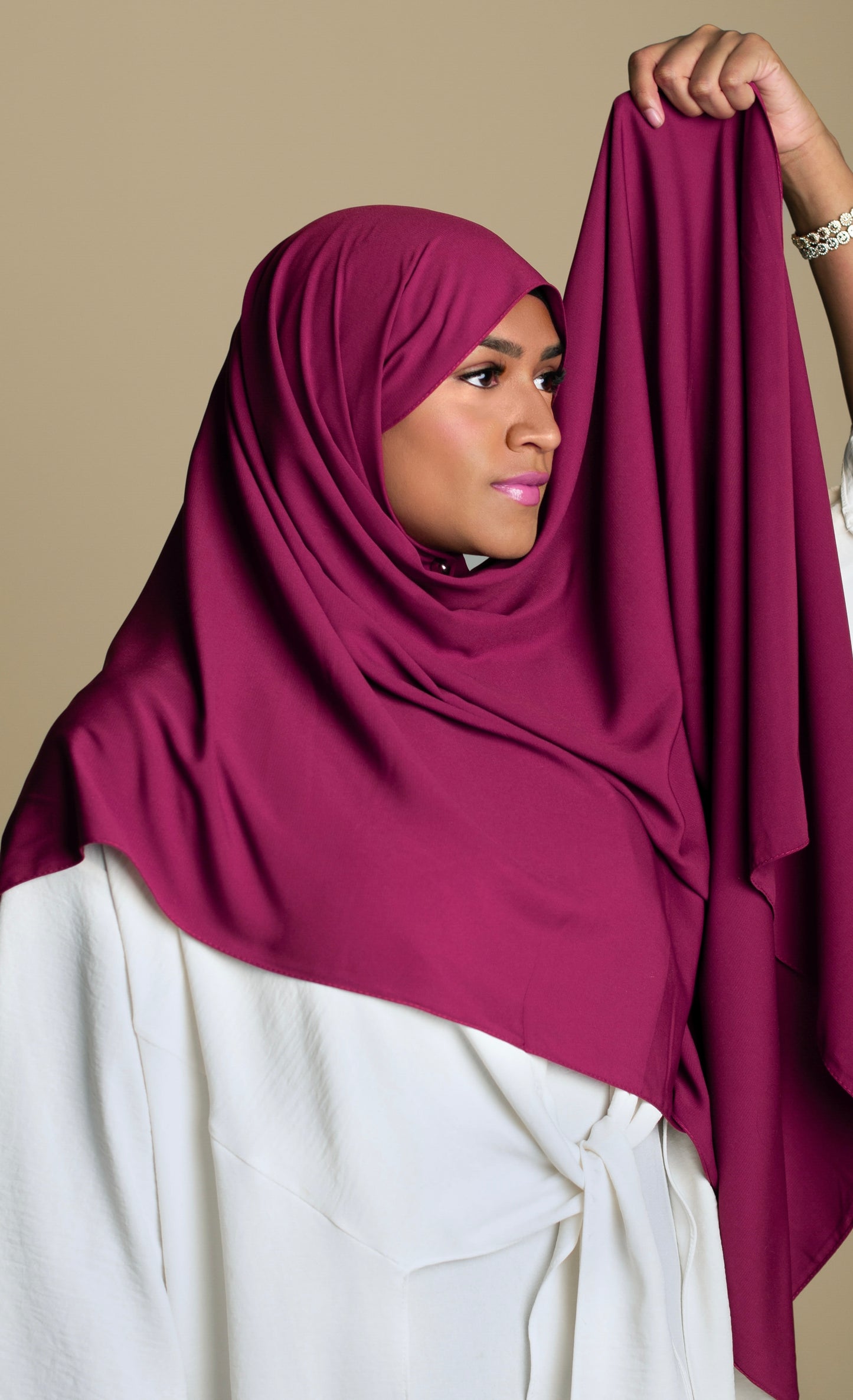 Premium Shawl in Mulberry