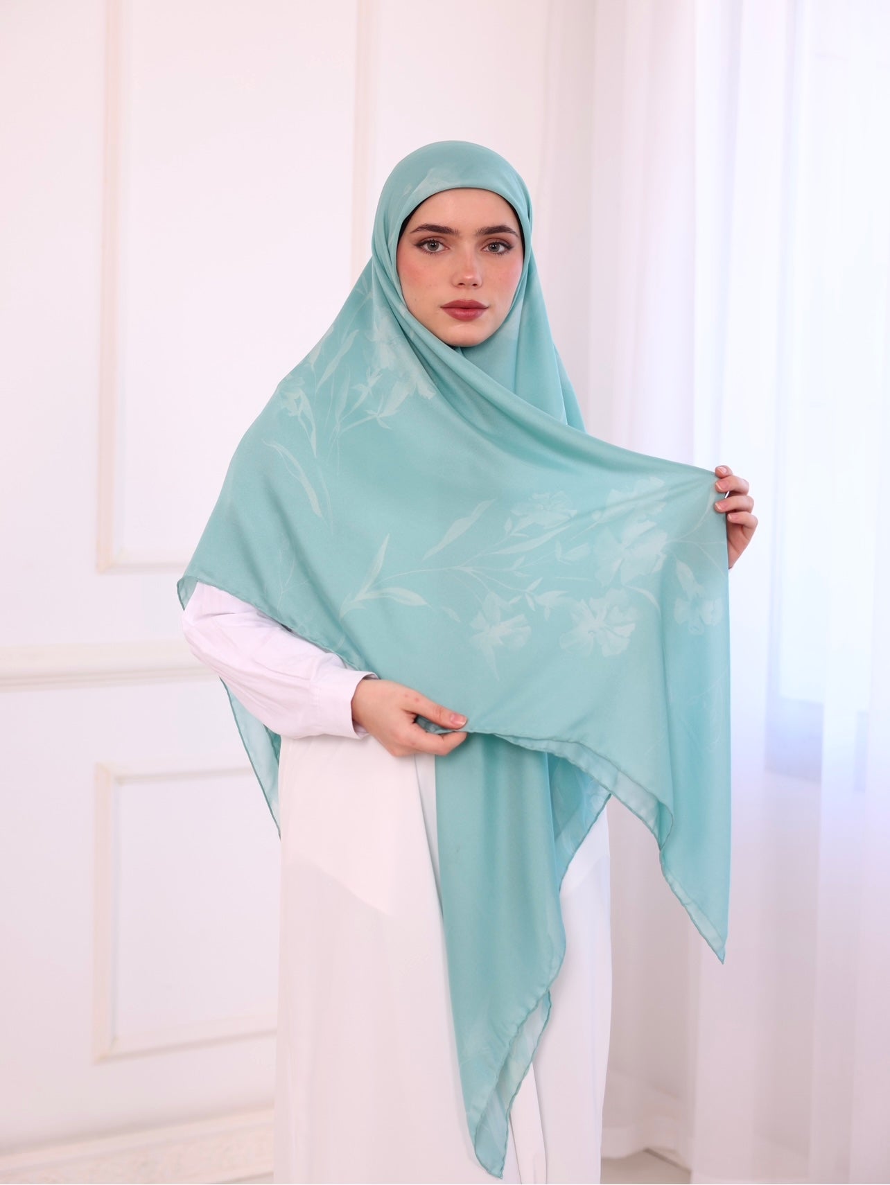 Light Turquoise Serene Silk