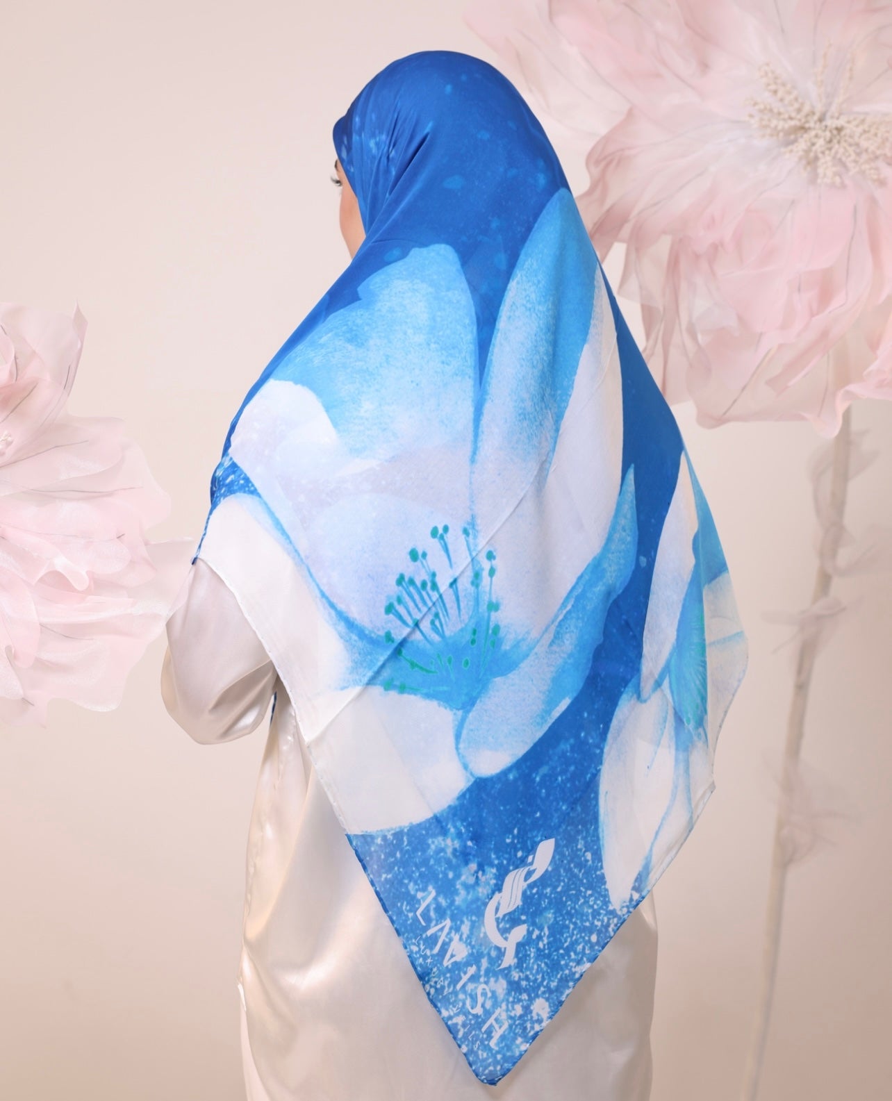 Sakura Silk in True Blue