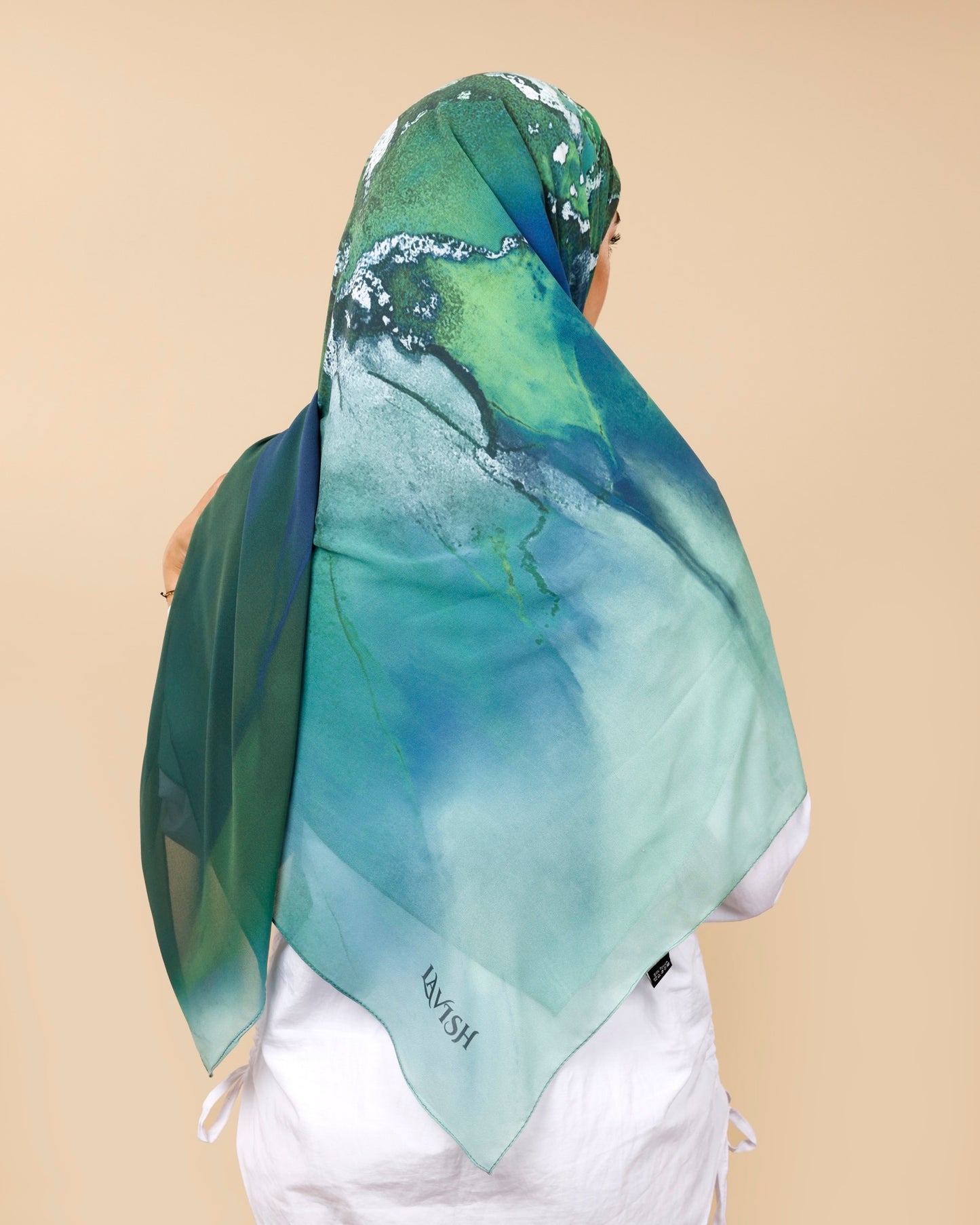 Crepe-SilkTouch Eśarp in Green Blue