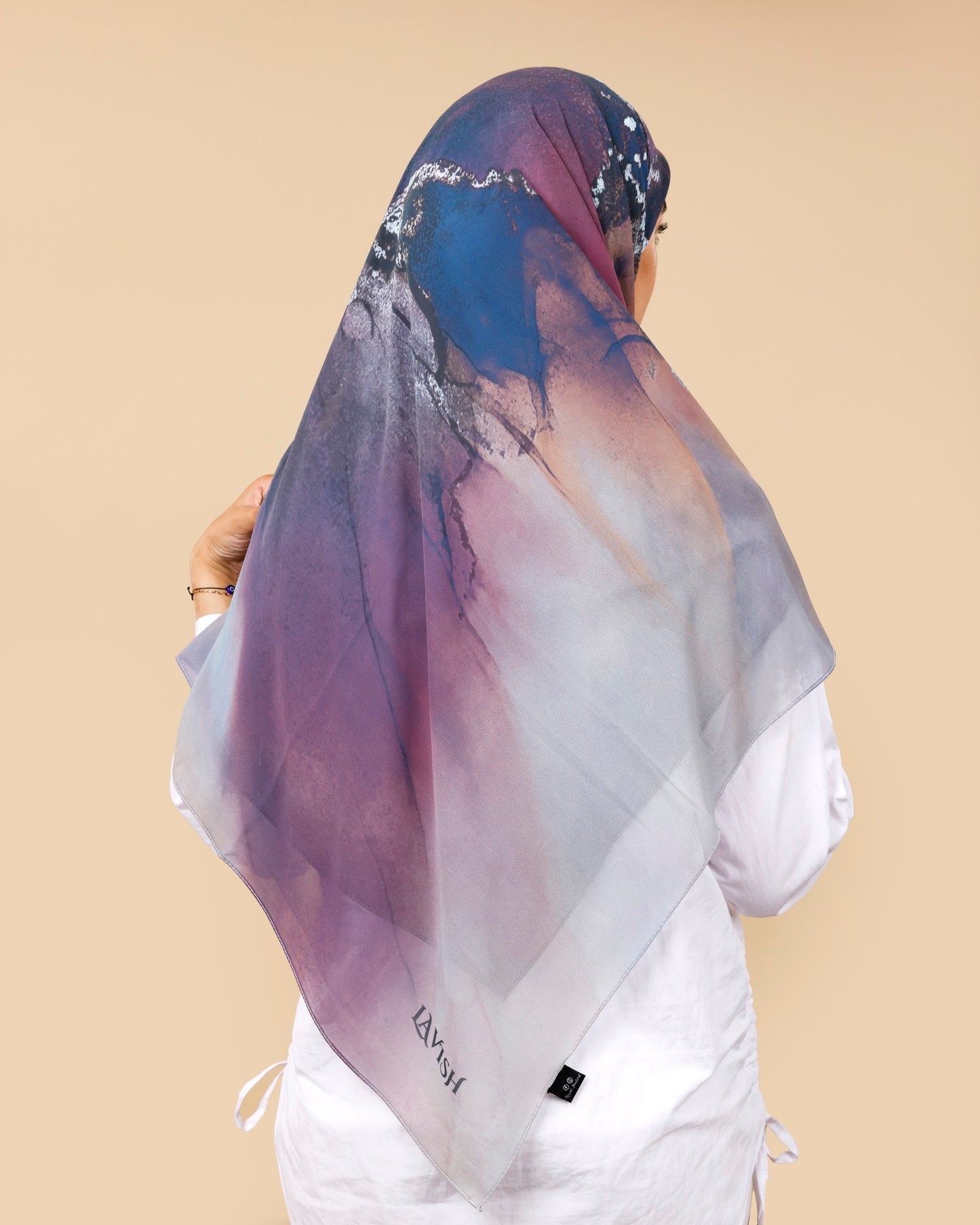 Crepe-SilkTouch Eśarp in Blue Plum
